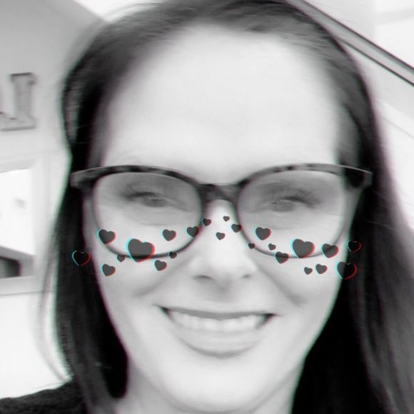 Meet your Posher, Nancy - Picture 1 of 1